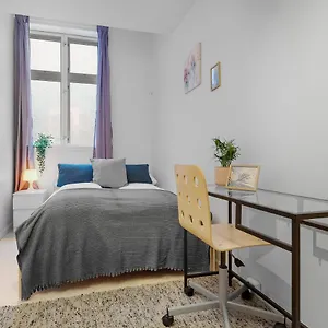  Hostel Fabryka Norwegia